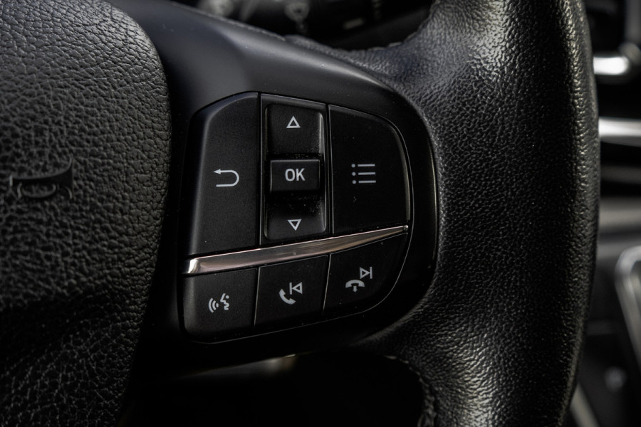 Ford Transit Custom 2.0TDCI | L2H1 | Automaat | 5-Zits | Camera | CarPlay | Navi | LED | Zijschuifdeur R+L | Cruise | PDC