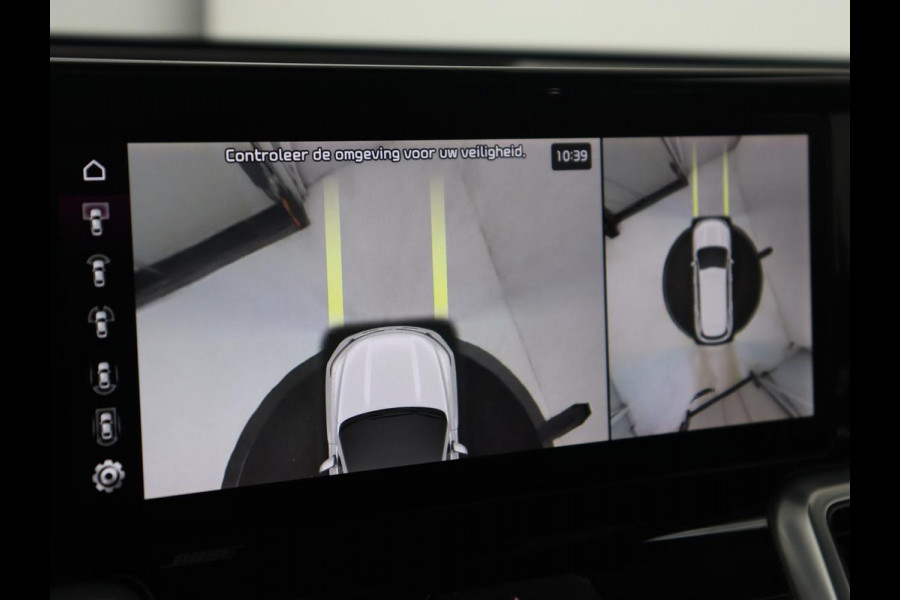 Kia Sorento 1.6 T-GDI Plug-in Hybrid 4WD DynamicPlusLine 7-persoons | Panoramadak | Trekhaak | 360 Camera | Adaptive cruise | BOSE Surround | Stoelverwarming | Carplay | Achterbankverwarming | PHEV