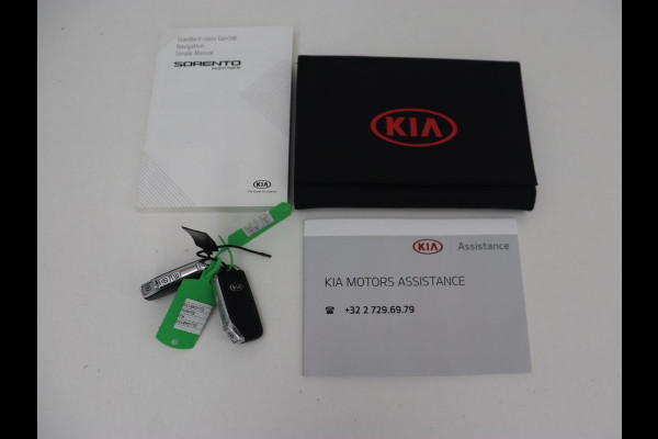 Kia Sorento 1.6 T-GDI Plug-in Hybrid 4WD DynamicPlusLine 7-persoons | Panoramadak | Trekhaak | 360 Camera | Adaptive cruise | BOSE Surround | Stoelverwarming | Carplay | Achterbankverwarming | PHEV