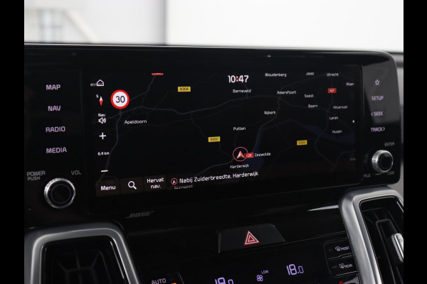 Kia Sorento 1.6 T-GDI Plug-in Hybrid 4WD DynamicPlusLine 7-persoons | Panoramadak | Trekhaak | 360 Camera | Adaptive cruise | BOSE Surround | Stoelverwarming | Carplay | Achterbankverwarming | PHEV