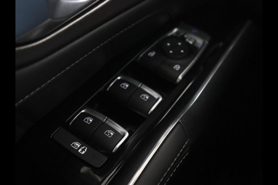 Kia Sorento 1.6 T-GDI Plug-in Hybrid 4WD DynamicPlusLine 7-persoons | Panoramadak | Trekhaak | 360 Camera | Adaptive cruise | BOSE Surround | Stoelverwarming | Carplay | Achterbankverwarming | PHEV