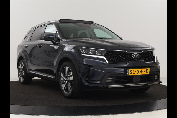 Kia Sorento 1.6 T-GDI Plug-in Hybrid 4WD DynamicPlusLine 7-persoons | Panoramadak | Trekhaak | 360 Camera | Adaptive cruise | BOSE Surround | Stoelverwarming | Carplay | Achterbankverwarming | PHEV