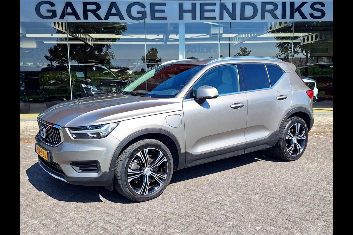 Volvo XC40 1.5 T5 Plug-in hybrid Inscription Plus Bright | Leder | Memory Seat | Trekhaak wegklapbaar | occasion