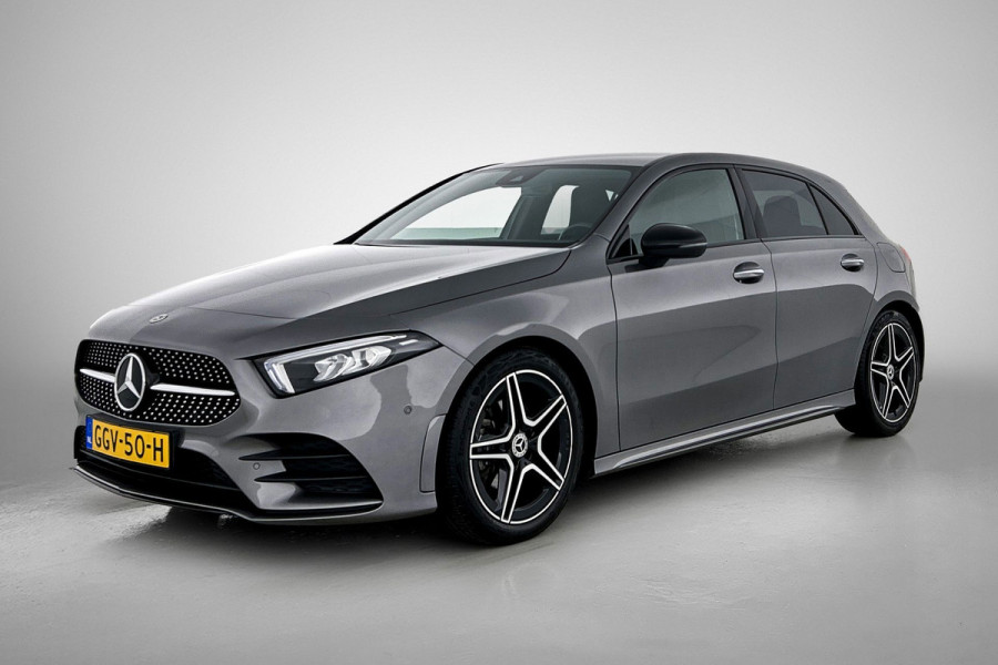 Mercedes-Benz A-Klasse 180 AMG | SFEERVERL | AchteruitCAM | StoelverW | Goed onderH | Groot scherm |