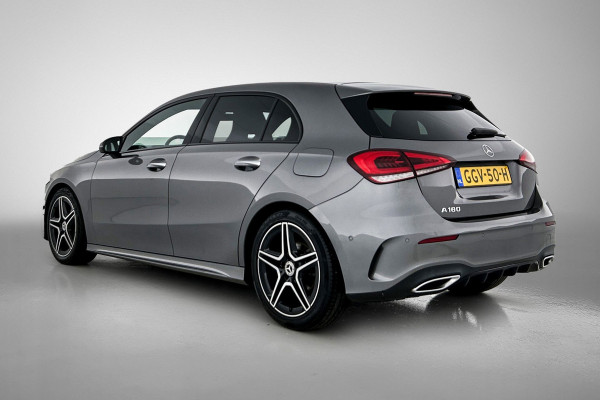 Mercedes-Benz A-Klasse 180 AMG | SFEERVERL | AchteruitCAM | StoelverW | Goed onderH | Groot scherm |