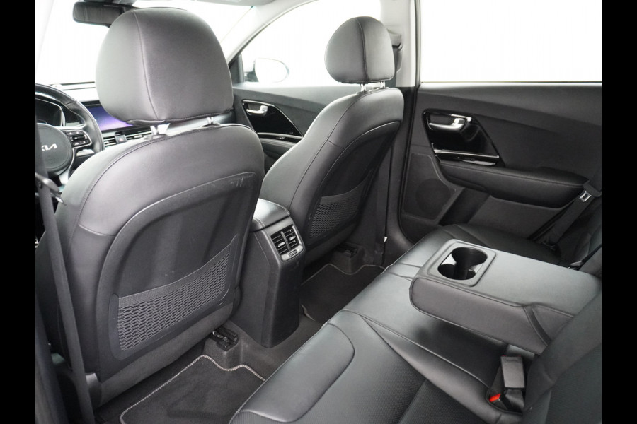 Kia Niro 1.6GDi 142PK Hybrid Autom. ExecutiveLine Leder+Memory Schuif-kanteldak Trekhaak JBL®-Sound Apple Carplay Android Auto Adap.Cruis DAB Keyless Led Privacy Glas Subwoofer Rijstrooksensor Regen-Lichtsensor 1e Eigenaar Dealeronderhouden Zeer compleet!