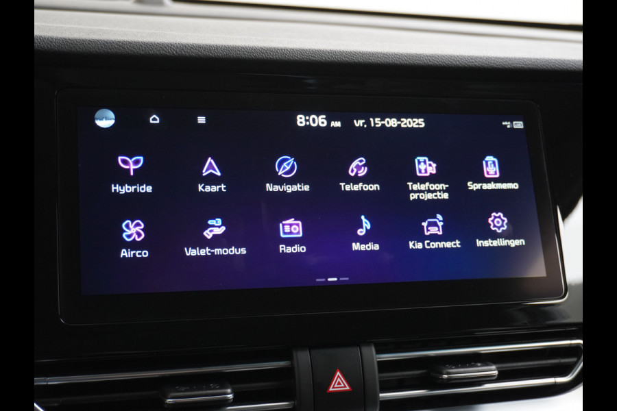 Kia Niro 1.6GDi 142PK Hybrid Autom. ExecutiveLine Leder+Memory Schuif-kanteldak Trekhaak JBL®-Sound Apple Carplay Android Auto Adap.Cruis DAB Keyless Led Privacy Glas Subwoofer Rijstrooksensor Regen-Lichtsensor 1e Eigenaar Dealeronderhouden Zeer compleet!