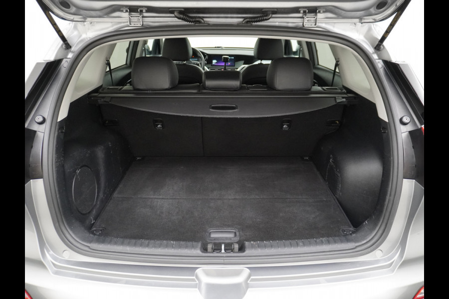Kia Niro 1.6GDi 142PK Hybrid Autom. ExecutiveLine Leder+Memory Schuif-kanteldak Trekhaak JBL®-Sound Apple Carplay Android Auto Adap.Cruis DAB Keyless Led Privacy Glas Subwoofer Rijstrooksensor Regen-Lichtsensor 1e Eigenaar Dealeronderhouden Zeer compleet!