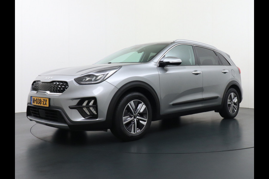Kia Niro 1.6GDi 142PK Hybrid Autom. ExecutiveLine Leder+Memory Schuif-kanteldak Trekhaak JBL®-Sound Apple Carplay Android Auto Adap.Cruis DAB Keyless Led Privacy Glas Subwoofer Rijstrooksensor Regen-Lichtsensor 1e Eigenaar Dealeronderhouden Zeer compleet!