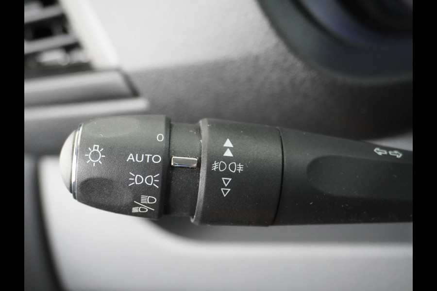 Peugeot Expert XL 2.0HDI 145pk 3Pers. Financial Lease €301,- p/mnd Navi Apple Carplay Android Auto Airco 2xSchuifdeur Pdc Cruise DAB+ Bordherke Regen/Lichtsensor Dodehoeksensor SpoorAssist Voorruit+Wisserverwarmd 1e Eigenaar Euro 6 370Nm koppel