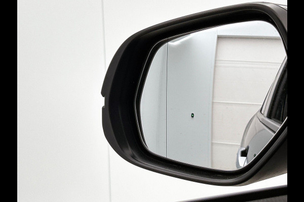 Honda HR-V 1.5 i-VTEC Executive PANO CAMERA NAVI TREKHAAK