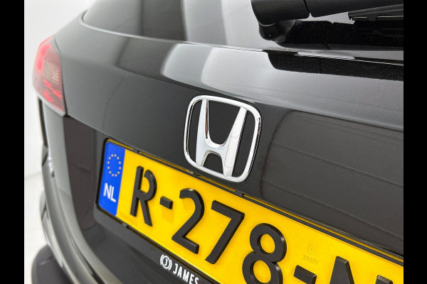 Honda HR-V 1.5 i-VTEC Executive PANO CAMERA NAVI TREKHAAK