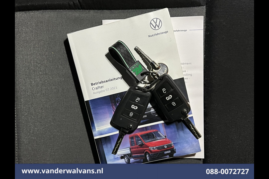 Volkswagen Crafter 2.0 TDI 141pk L4H3 L3H2 Euro6 Airco | Camera | Apple Carplay | Android Auto | Parkeersensoren Bijrijdersbank, 3000kg trekvermogen