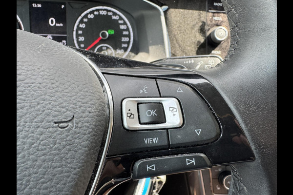 Volkswagen Polo 1.0 TSI DSG Highline Business R | Camera | DAB | Carplay | Lichtmetalen Velgen | Climate Control |