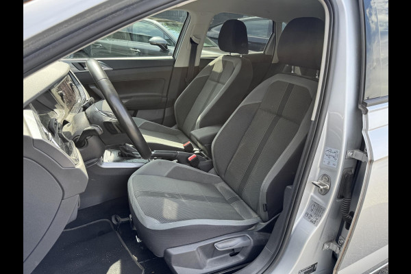 Volkswagen Polo 1.0 TSI DSG Highline Business R | Camera | DAB | Carplay | Lichtmetalen Velgen | Climate Control |