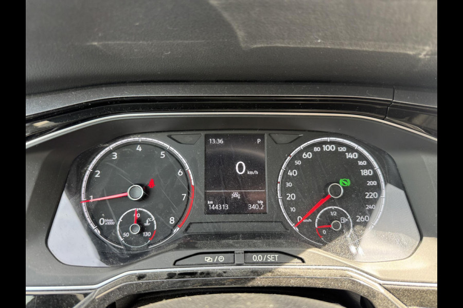 Volkswagen Polo 1.0 TSI DSG Highline Business R | Camera | DAB | Carplay | Lichtmetalen Velgen | Climate Control |