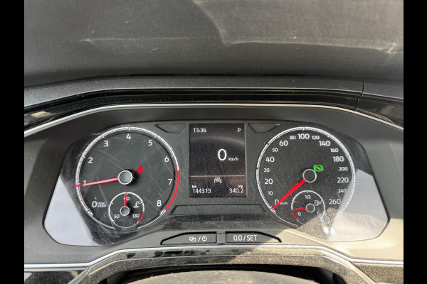 Volkswagen Polo 1.0 TSI DSG Highline Business R | Camera | DAB | Carplay | Lichtmetalen Velgen | Climate Control |
