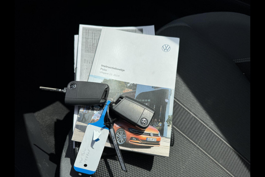 Volkswagen Polo 1.0 TSI DSG Highline Business R | Camera | DAB | Carplay | Lichtmetalen Velgen | Climate Control |