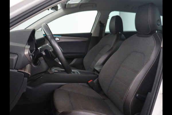 Seat Leon 1.4 TSI eHybrid PHEV Xcellence | Trekhaak | Stoel & stuurverwarming | Carplay | Navigatie | Adaptive cruise | Full LED | Park Assist | Climate control | Keyless | Plug In