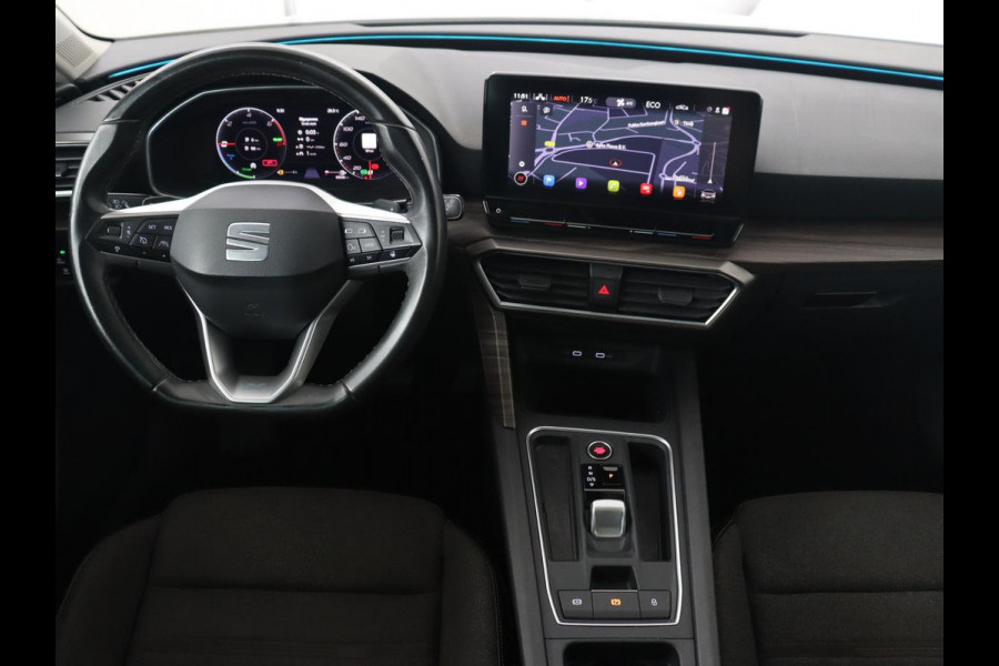 Seat Leon 1.4 TSI eHybrid PHEV Xcellence | Trekhaak | Stoel & stuurverwarming | Carplay | Navigatie | Adaptive cruise | Full LED | Park Assist | Climate control | Keyless | Plug In