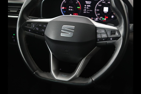 Seat Leon 1.4 TSI eHybrid PHEV Xcellence | Trekhaak | Stoel & stuurverwarming | Carplay | Navigatie | Adaptive cruise | Full LED | Park Assist | Climate control | Keyless | Plug In