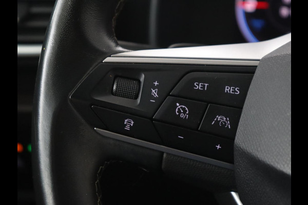 Seat Leon 1.4 TSI eHybrid PHEV Xcellence | Trekhaak | Stoel & stuurverwarming | Carplay | Navigatie | Adaptive cruise | Full LED | Park Assist | Climate control | Keyless | Plug In