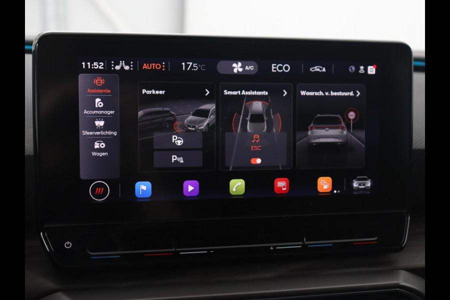 Seat Leon 1.4 TSI eHybrid PHEV Xcellence | Trekhaak | Stoel & stuurverwarming | Carplay | Navigatie | Adaptive cruise | Full LED | Park Assist | Climate control | Keyless | Plug In
