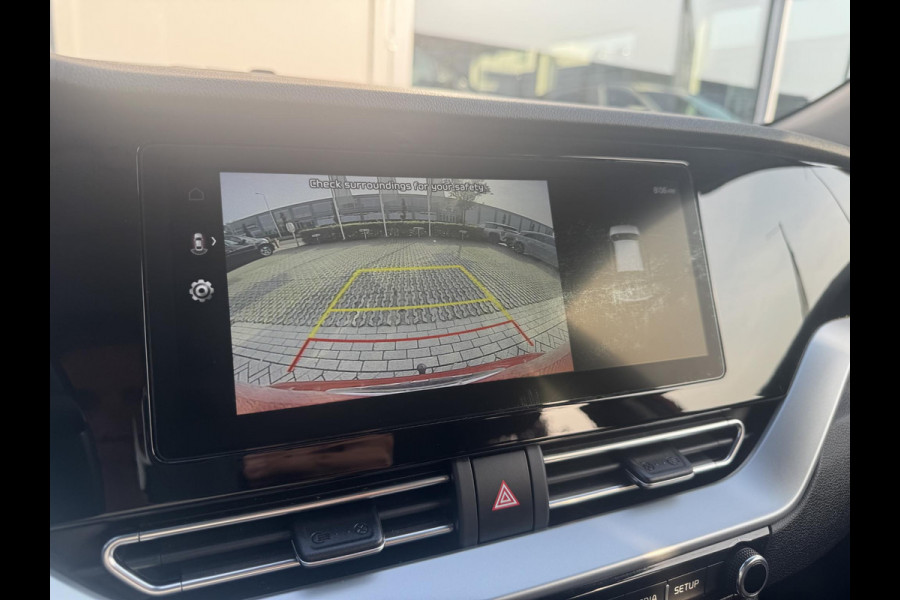 Kia Niro 1.6 GDi Hybrid DynamicLine | 1e Eig | Trekhaak | Navigatie | Achteruitrijcamera