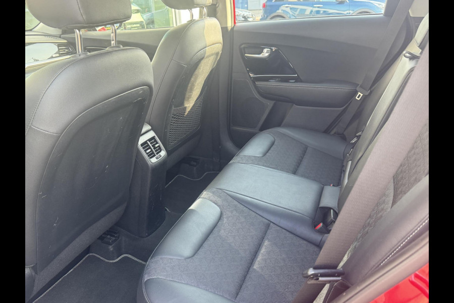 Kia Niro 1.6 GDi Hybrid DynamicLine | 1e Eig | Trekhaak | Navigatie | Achteruitrijcamera
