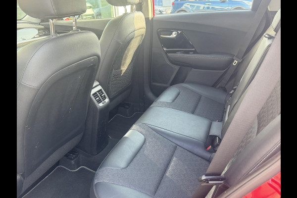 Kia Niro 1.6 GDi Hybrid DynamicLine | 1e Eig | Trekhaak | Navigatie | Achteruitrijcamera