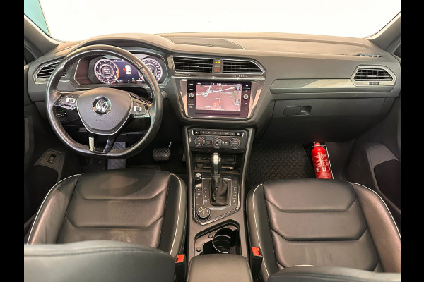 Volkswagen Tiguan 1.4 TSI R Line DSG 4 Motion Automaat | Pano | Leder | Trekhaak 2000kg! | occasion