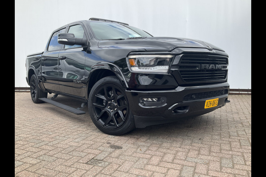 Dodge Ram 1500 5.7 V8 4x4 Crew Cab Laramie Pano Full Navi SideSteps Trekhaak Luchtvering