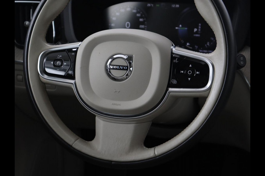 Volvo XC60 2.0 Recharge T8 AWD Inscription | Panoramadak | Trekhaak | Leder | Camera | Carplay | Navigatie | Memory | Keyless | PHEV | Plug In