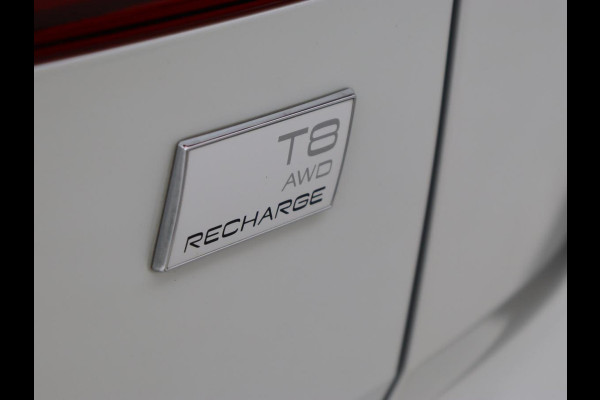 Volvo XC60 2.0 Recharge T8 AWD Inscription | Panoramadak | Trekhaak | Leder | Camera | Carplay | Navigatie | Memory | Keyless | PHEV | Plug In