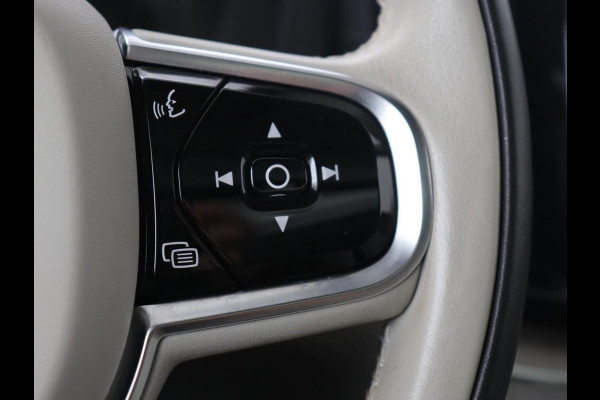Volvo XC60 2.0 Recharge T8 AWD Inscription | Panoramadak | Trekhaak | Leder | Camera | Carplay | Navigatie | Memory | Keyless | PHEV | Plug In