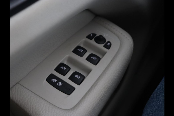 Volvo XC60 2.0 Recharge T8 AWD Inscription | Panoramadak | Trekhaak | Leder | Camera | Carplay | Navigatie | Memory | Keyless | PHEV | Plug In