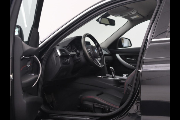 BMW 3 Serie 318i Executive | Sport Line | Full LED | Navigatie | Sportstoelen | Climate control | Parkeerhulp | Bluetooth | Cruise control | Bluetooth