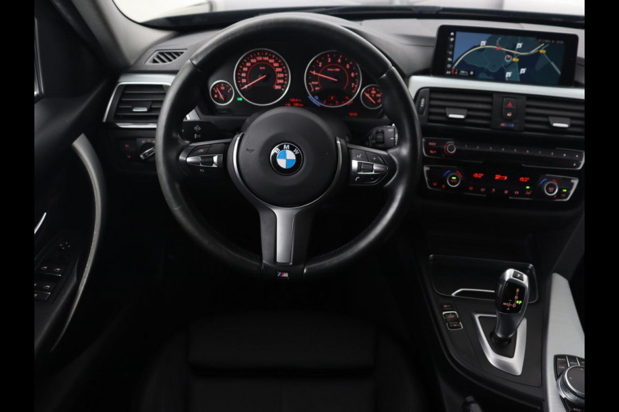 BMW 3 Serie 318i Executive | Sport Line | Full LED | Navigatie | Sportstoelen | Climate control | Parkeerhulp | Bluetooth | Cruise control | Bluetooth