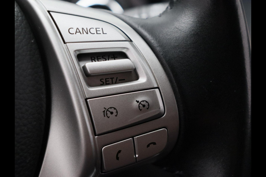 Nissan QASHQAI 1.2 N-Vision Navigatie Rondomzicht/camera Stoelverwarming