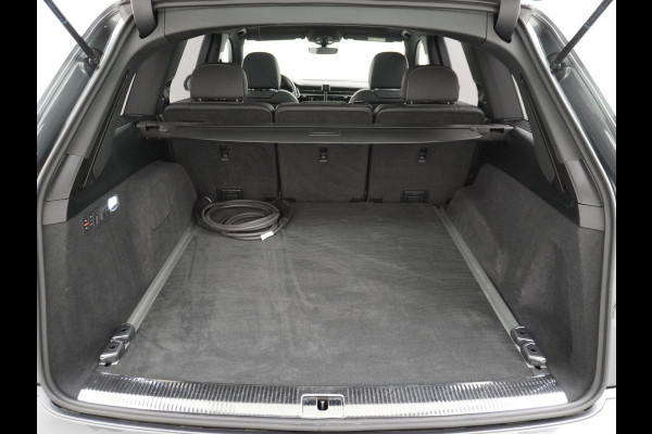 Audi Q7 55 TFSI e quattro S LINE in - exterieur | MEGA VOL! | HEAD UP | LUCHTVERING |360gr | ADD. CRUISE | STOELVERWARMING VOOR+ ACHTER| RIJKLAARPRIJS INCL. 12MND BOVAG