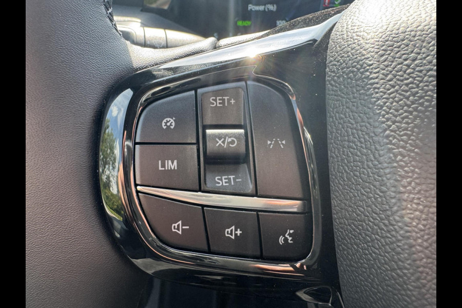 Ford Transit Custom 320 2.5 PHEV L2H1 Sport 233pk | Inklapbare trekhaak | 19 inch lichtmetalen Sport velgen (mat zwart) | Verwarmbaar stuurwiel  | Navigatie systeem | B&O speakers