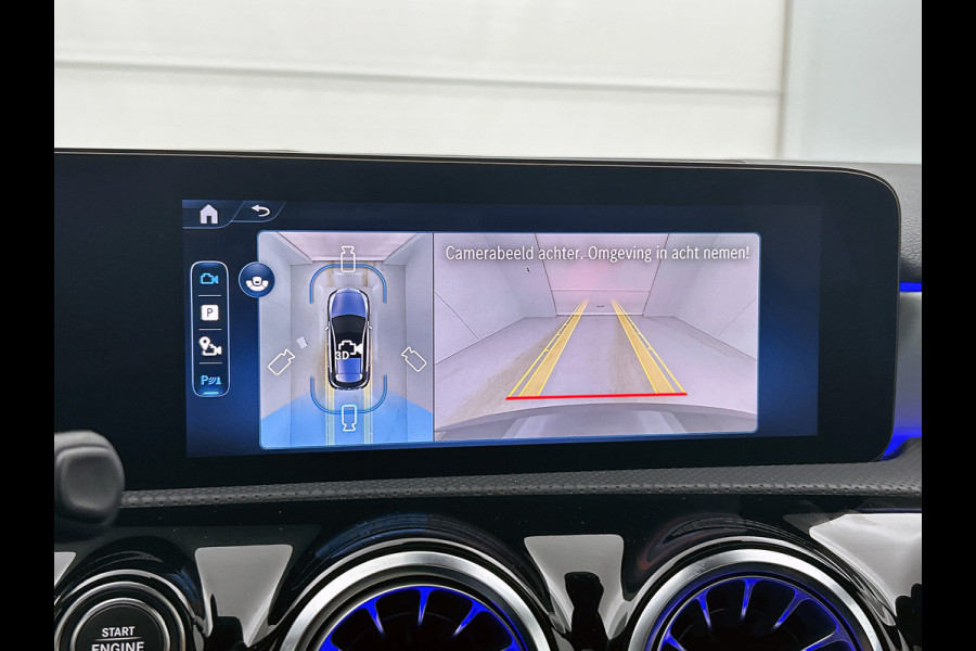 Mercedes-Benz A-Klasse 250 e Business Solution AMG | AMG Line Plus pakket | Nightpakket | Dodehoekassistent | Parkeerpakket met 360°-camera | Antidiefstalpakket URBAN GUARD PLUS | Head-up display | Winter pakket | KEYLESS GO |