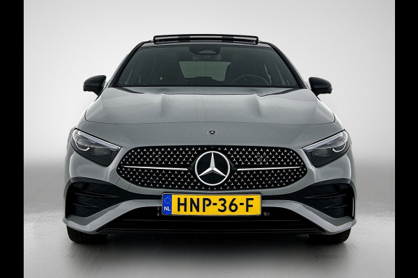 Mercedes-Benz A-Klasse 250 e Business Solution AMG | AMG Line Plus pakket | Nightpakket | Dodehoekassistent | Parkeerpakket met 360°-camera | Antidiefstalpakket URBAN GUARD PLUS | Head-up display | Winter pakket | KEYLESS GO |
