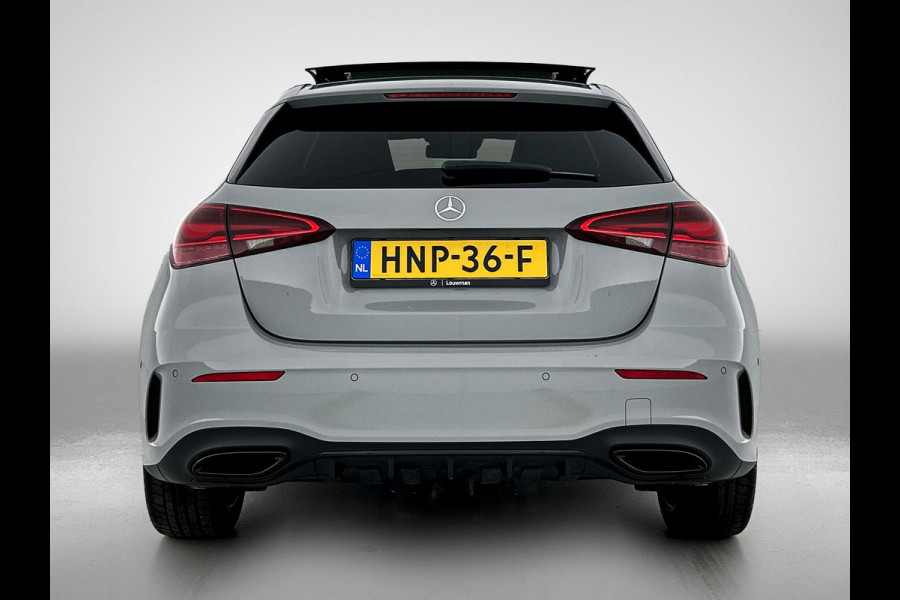 Mercedes-Benz A-Klasse 250 e Business Solution AMG | AMG Line Plus pakket | Nightpakket | Dodehoekassistent | Parkeerpakket met 360°-camera | Antidiefstalpakket URBAN GUARD PLUS | Head-up display | Winter pakket | KEYLESS GO |
