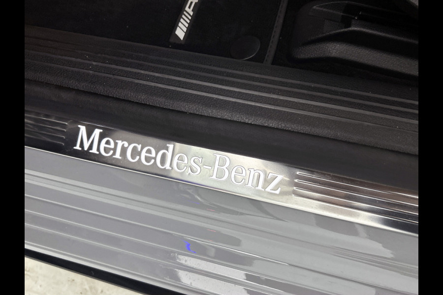 Mercedes-Benz A-Klasse 250 e Business Solution AMG | AMG Line Plus pakket | Nightpakket | Dodehoekassistent | Parkeerpakket met 360°-camera | Antidiefstalpakket URBAN GUARD PLUS | Head-up display | Winter pakket | KEYLESS GO |