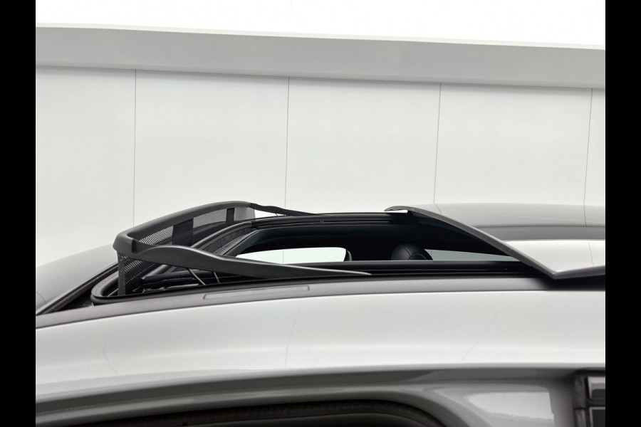 Mercedes-Benz A-Klasse 250 e Business Solution AMG | AMG Line Plus pakket | Nightpakket | Dodehoekassistent | Parkeerpakket met 360°-camera | Antidiefstalpakket URBAN GUARD PLUS | Head-up display | Winter pakket | KEYLESS GO |