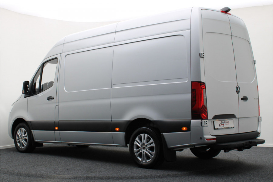 Mercedes-Benz Sprinter 316 CDI Aut. L2H2 360° Camera, LED, Airco, Cruise, Apple Carplay, DAB, Trekhaak, 17''