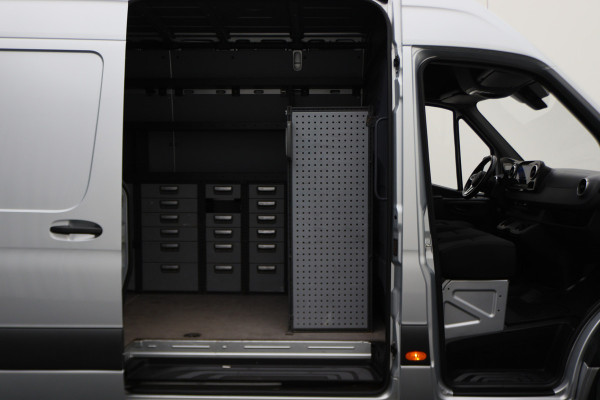 Mercedes-Benz Sprinter 316 CDI Aut. L2H2 360° Camera, LED, Airco, Cruise, Apple Carplay, DAB, Trekhaak, 17''