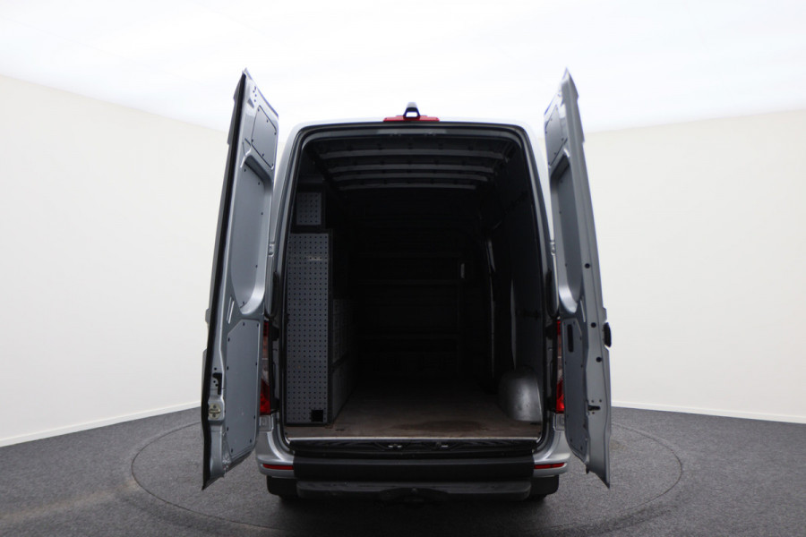 Mercedes-Benz Sprinter 316 CDI Aut. L2H2 360° Camera, LED, Airco, Cruise, Apple Carplay, DAB, Trekhaak, 17''