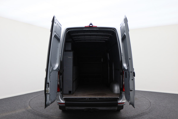 Mercedes-Benz Sprinter 316 CDI Aut. L2H2 360° Camera, LED, Airco, Cruise, Apple Carplay, DAB, Trekhaak, 17''
